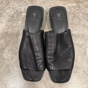 Frye Black Leather Open-Toe Slide Mules